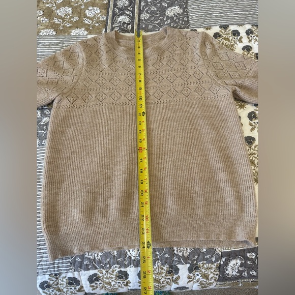 Beige Short Sleeve Knit Sweater - Picture 5 of 5